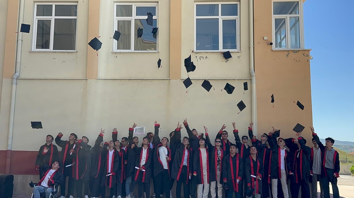 2024-2025 Mezuniyet Töreni